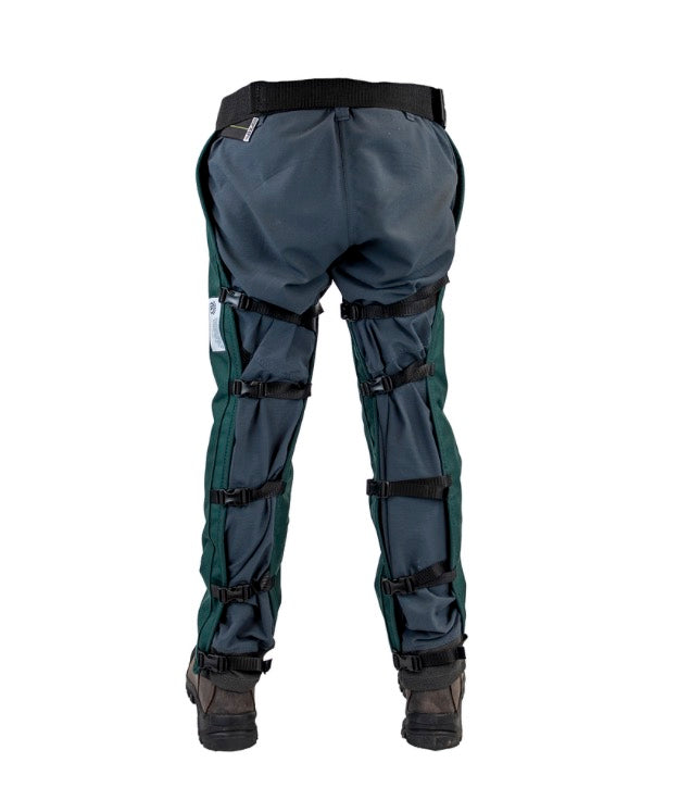 DefenderPRO Tough Oil and Water Resistant UL Chainsaw Chaps Apron Style By Clogger